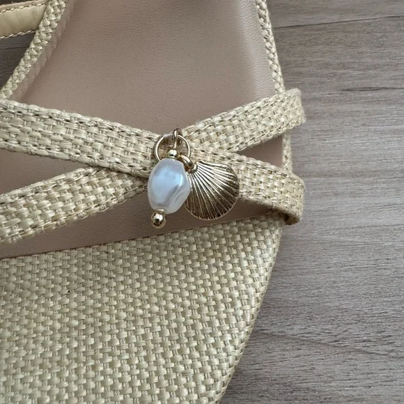 NWT! Wild Fable Brodie Strappy Raffia Charm Heels - Memory foam - Picture 3 of 14